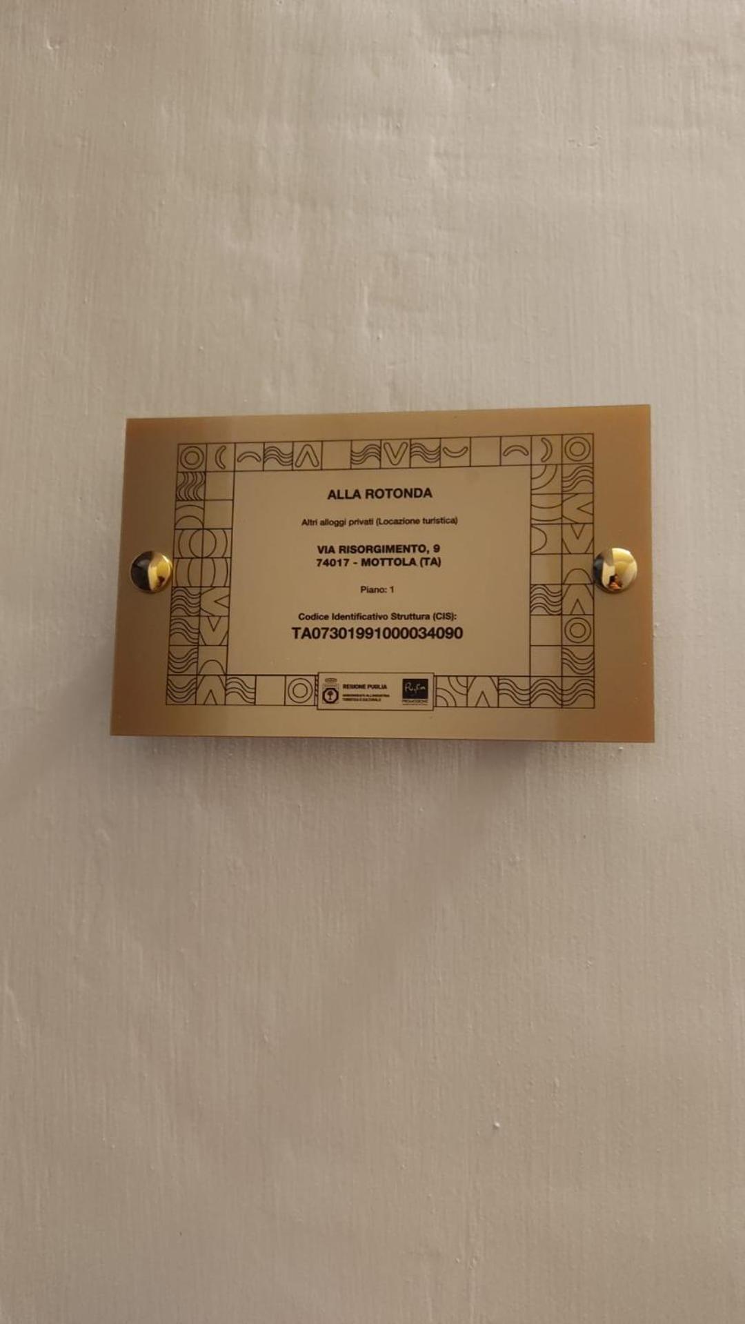 Dimora Storica Alla Rotonda Mottola Εξωτερικό φωτογραφία
